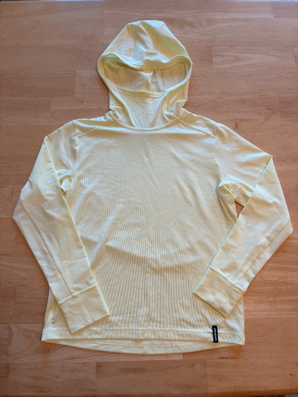 Patagonia Girls Silkweight Capilene Sun Hoodie Yellow, Small